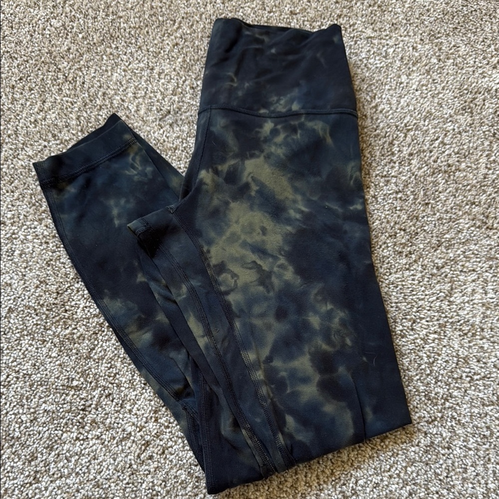 Lululemon Tie-Dye Align Legging